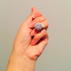 Swarovski Round Ring